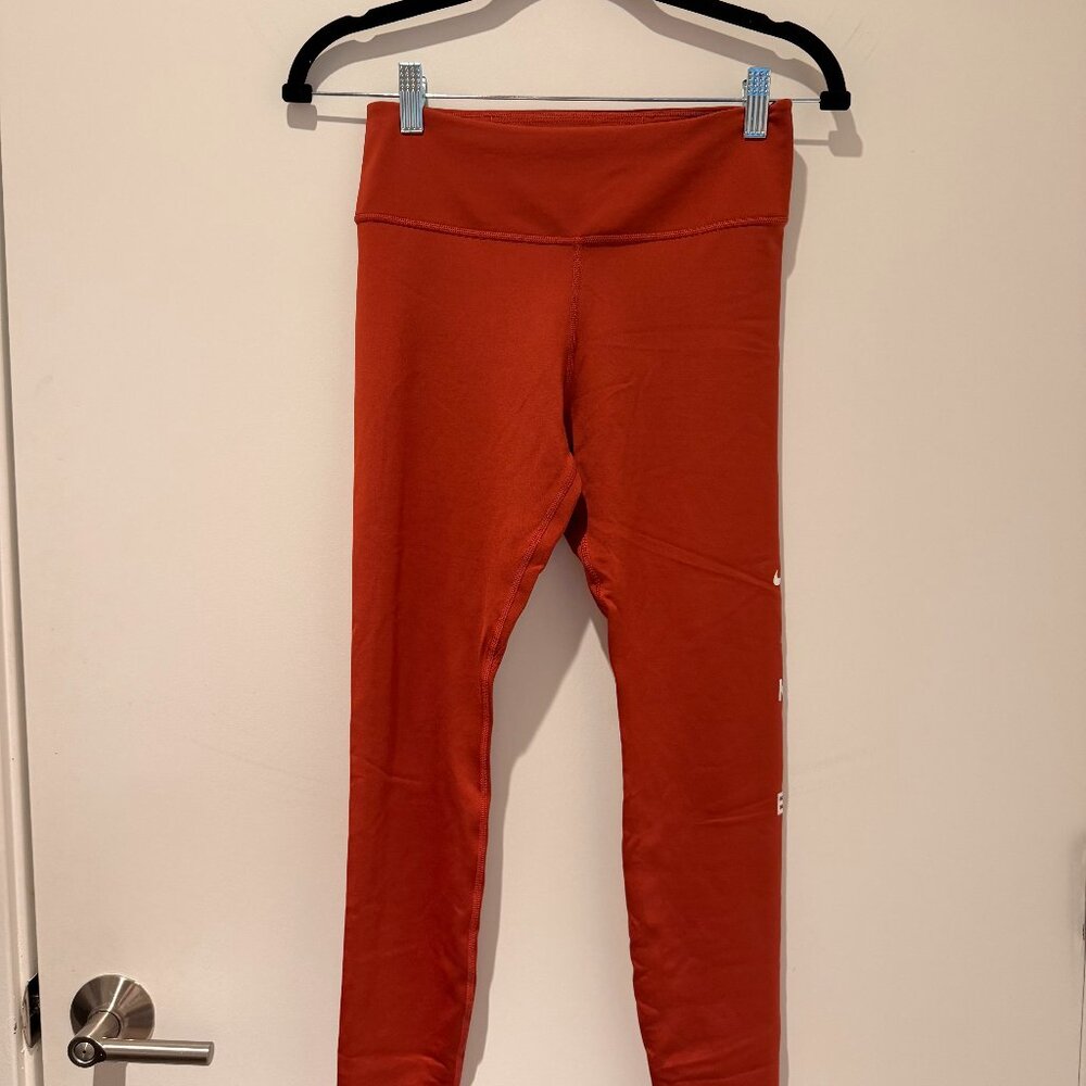 Nike Dri-FIT High-Waisted Leggings – Rust Orange – Women’s Small